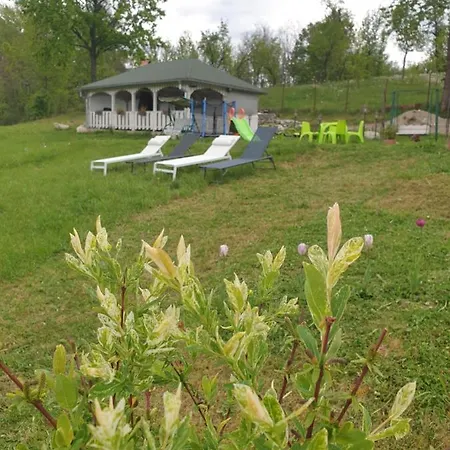 Casuta Din Gradina Holiday home *